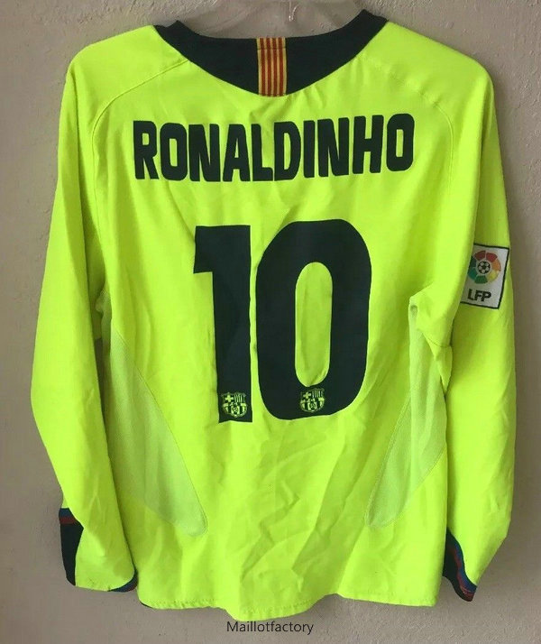 Prix Retro Maillot du Barcelone 2005-06 Manche Longue Vert (10 Ronaldinho) Exterieur